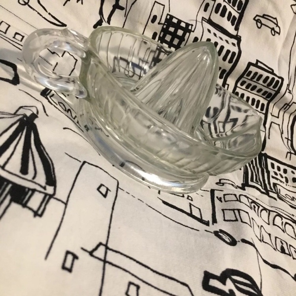Vintage Clear Glass Ribbed Juicer Reamer